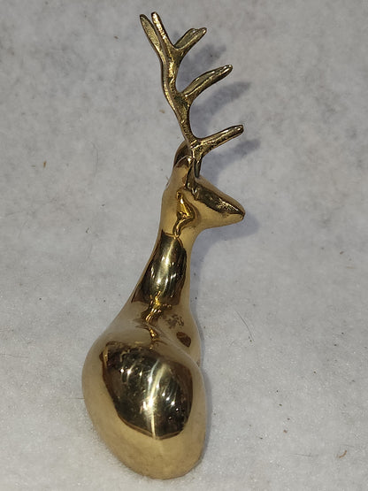 Vintage Brass sitting deer buck Korea br140