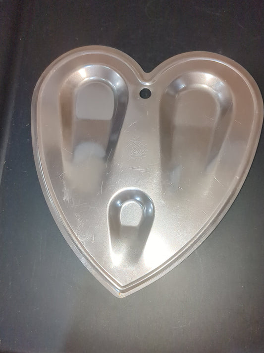 Aluminum color craft heart spoon rest alum256