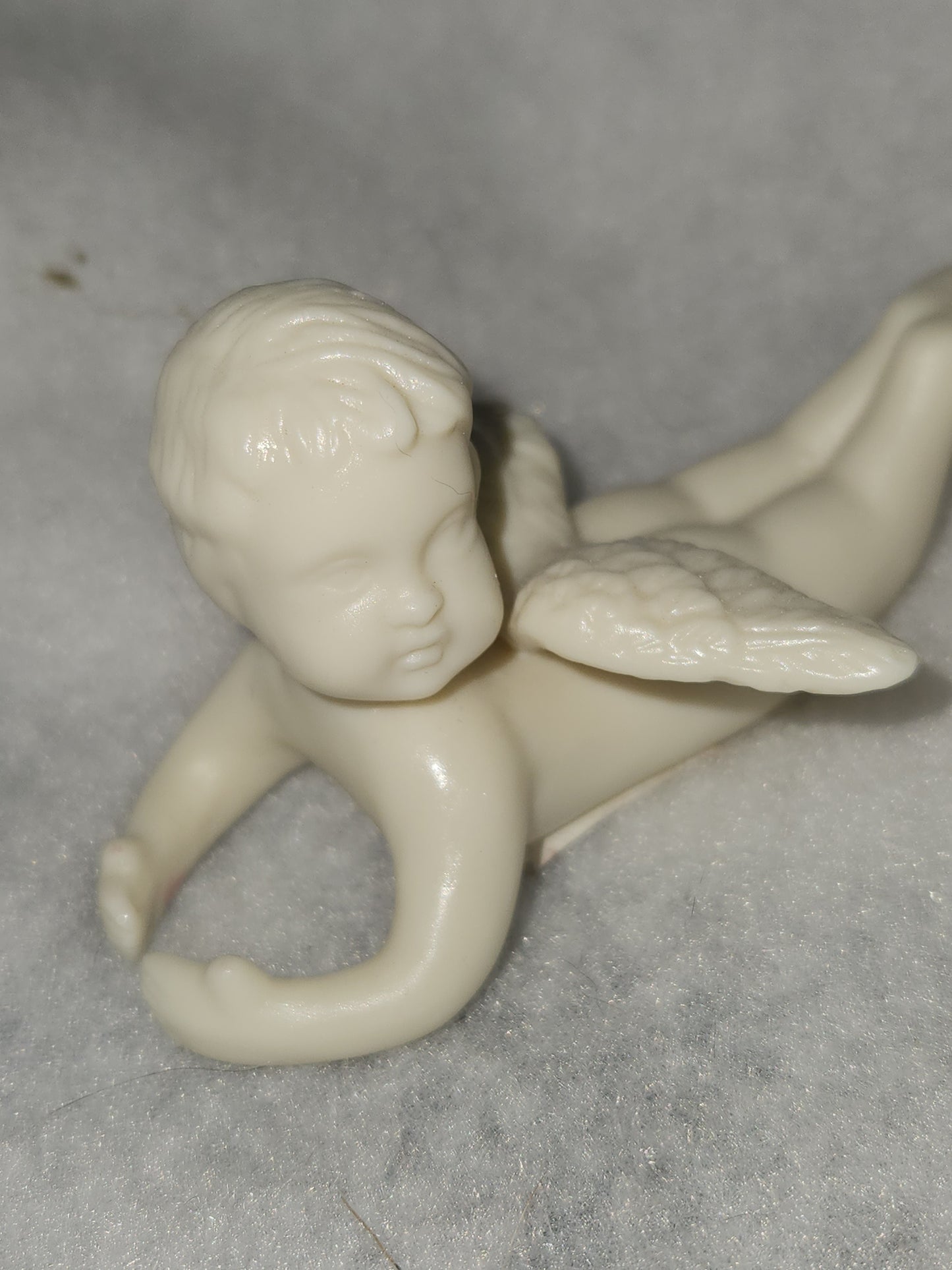 Vintage flying Cherubs Angels Fine Bisque Porcelain Candle Huggers China an69