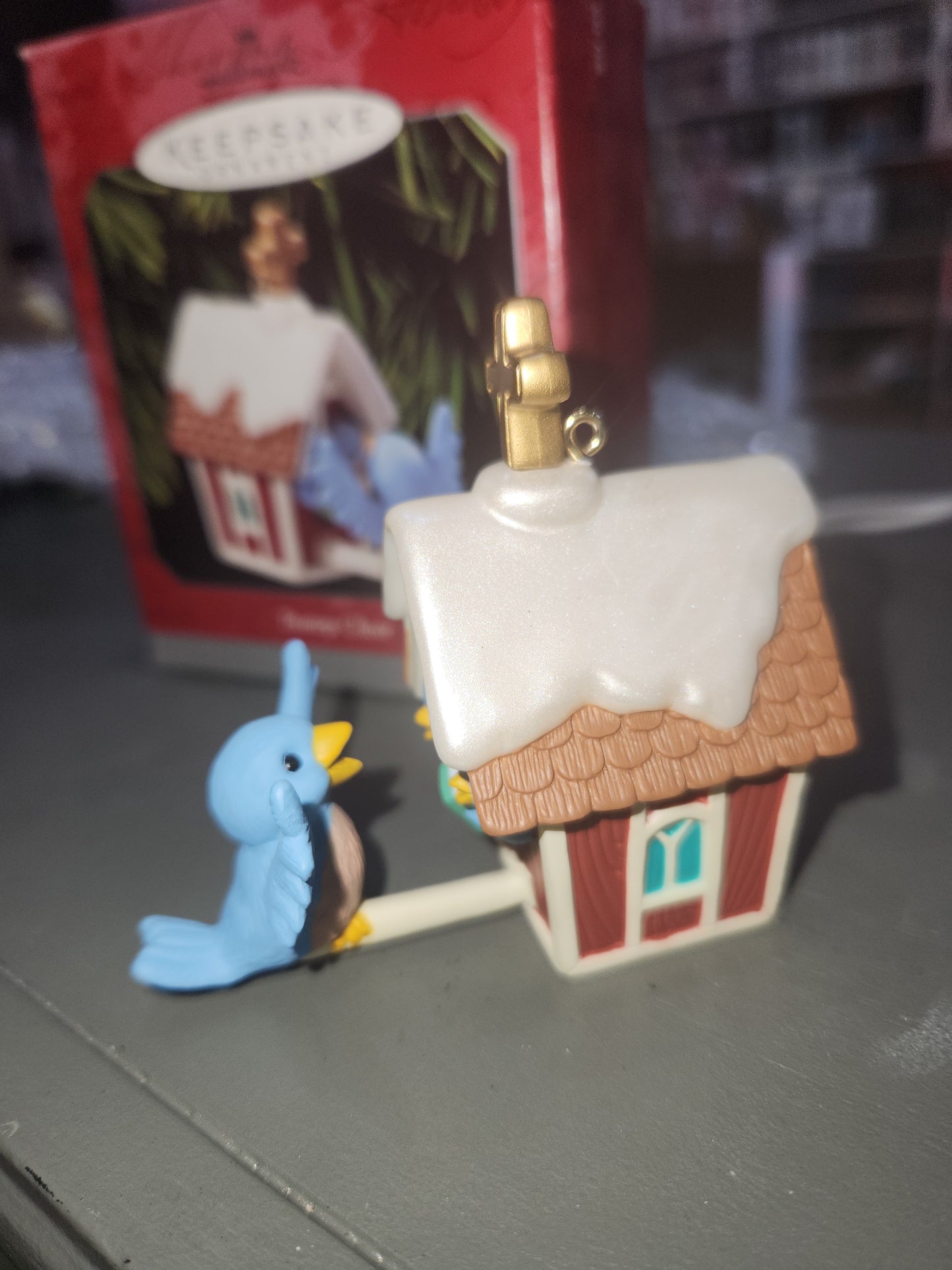 Vintage Hallmark Keepsake Ornament Christmas Tree Treetop Choir Bird Birdhouse 1998