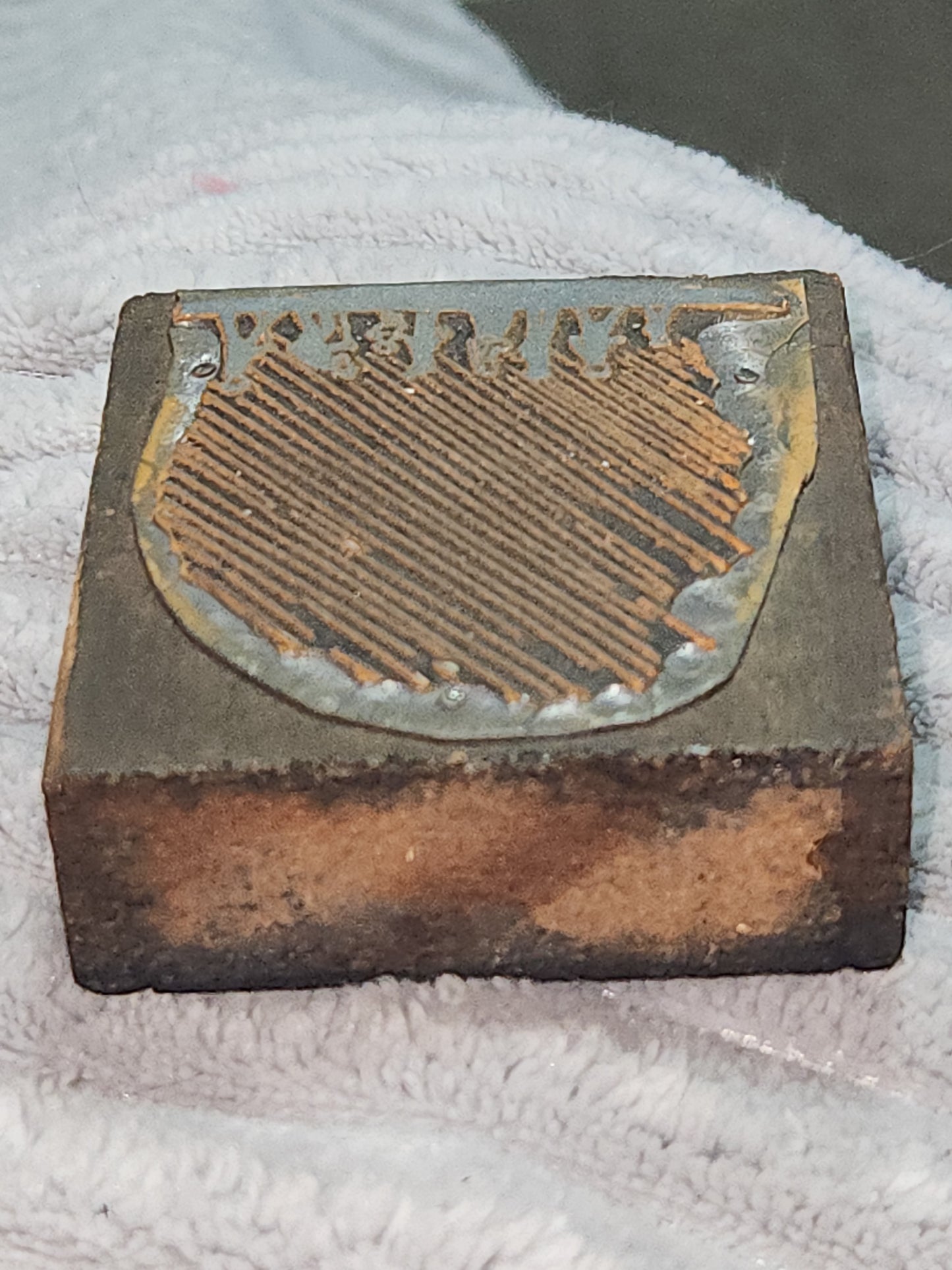 Vintage Wood Metal Newspaper Print Block Printer's Press People Walking pb2