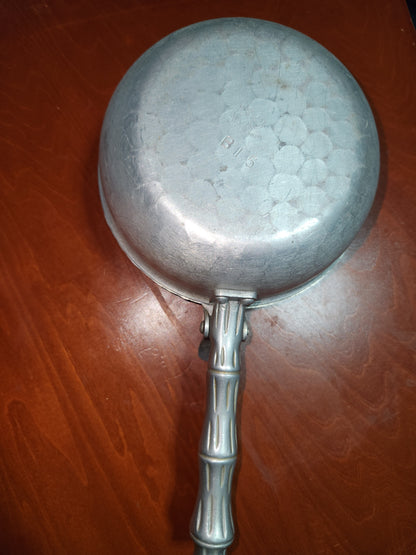 Vintage Bamboo Pattern Everlast Forged Aluminum Crumb Catcher embossed with #B15
