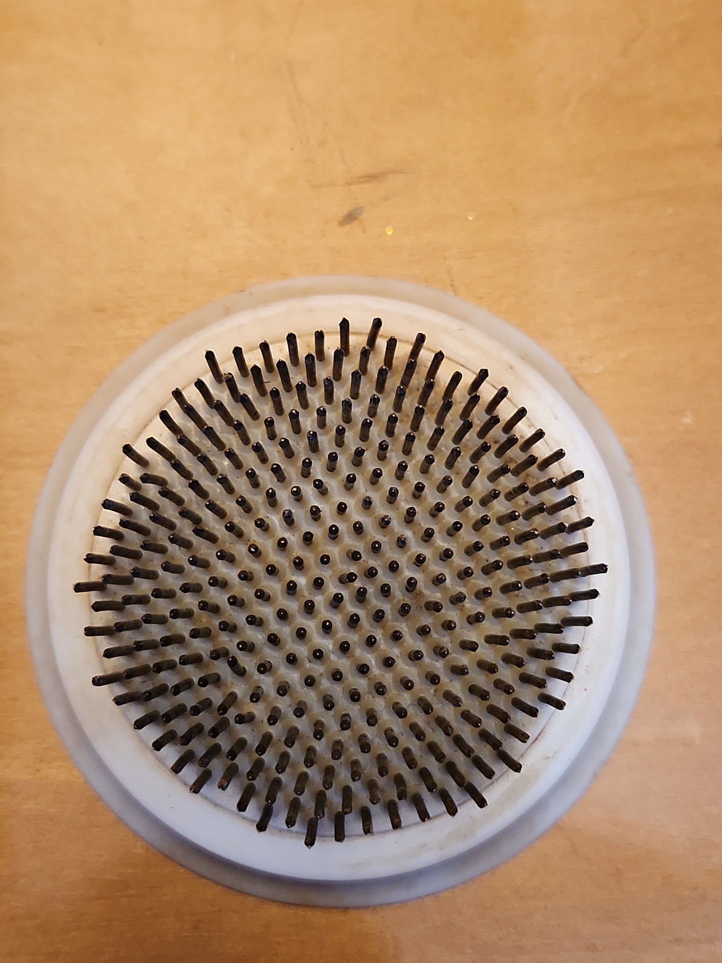 Vintage Floral Frog With Metal Pins and Plastic Base ff65