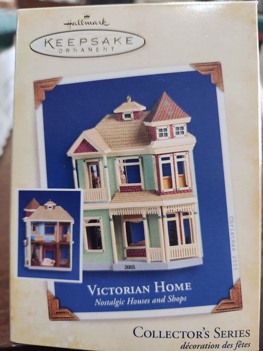 HH2005 Hallmark Victorian home ornament