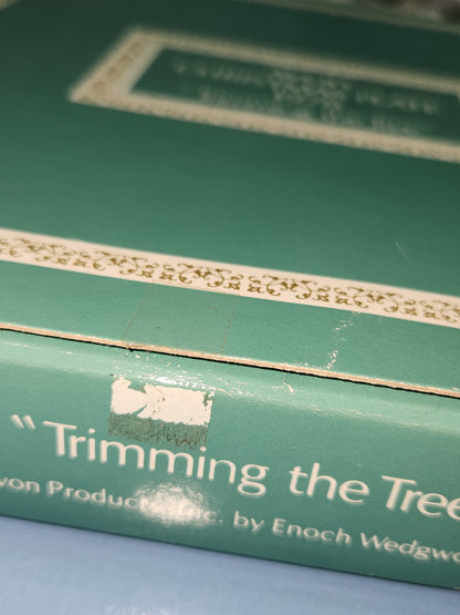 Vintage Avon Christmas 1978 Trimming the Tree Plate with Original Box. Enoch Wedgewood England