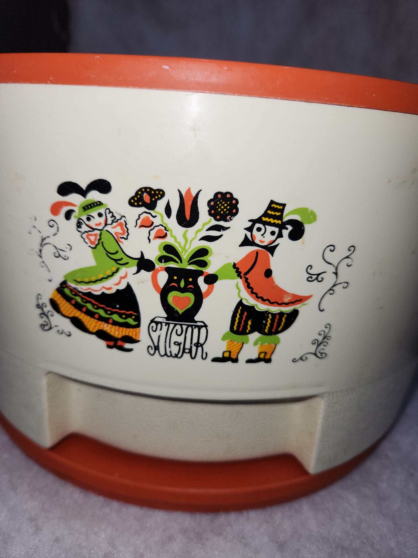 Vintage Sterilite Kitchen wedge Canister Set Flour Sugar Tea Coffee MCM mid-century can12