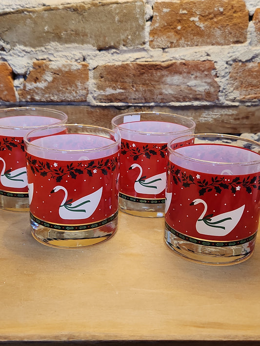 Vintage Hallmark Libbey Rocks Glass Christmas Swan 10 Ounce Tumblers Drinking Glasses Juice Glass 1990 gl033