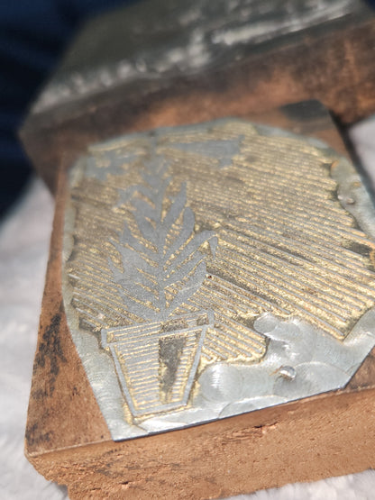 Vintage Wood Metal Newspaper Print Block Printer's Press Easter Lily 2 Blocks pb2e