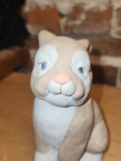 Vintage Dreamsicles Bunny Rabbit Tan White Sitting Kristin Haynes Cast Art Industries di10