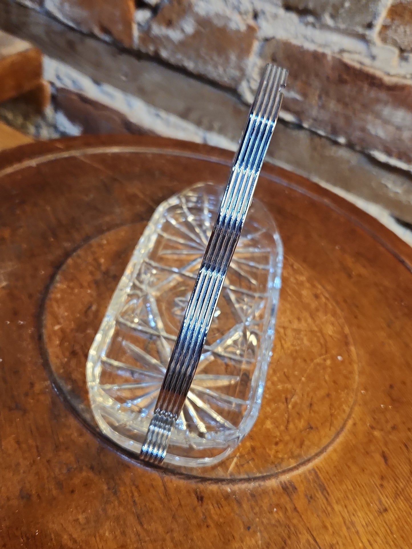 Vintage Anchor Hocking Cut Glass Butter Dish with Metal Handle kit70