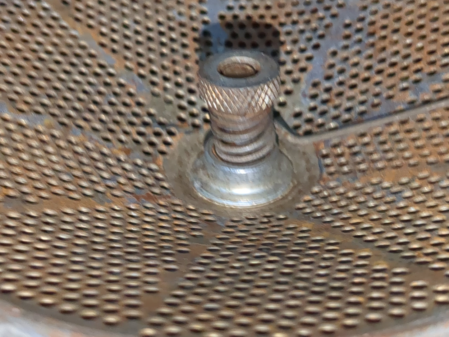 Vintage Foley food mill has rust kit643