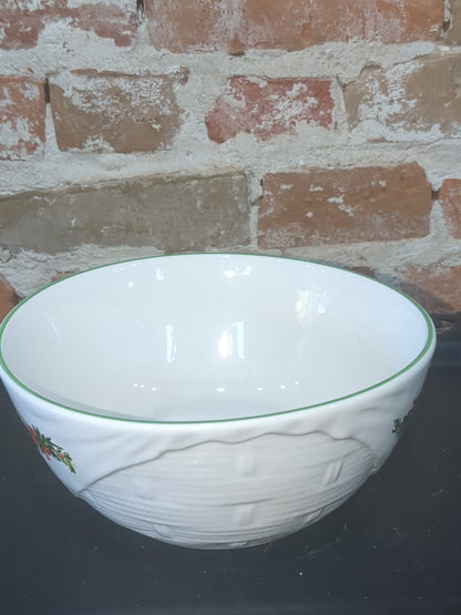 Pfaltzgraff Christmas Heritage basket serving bowl USA pfa13
