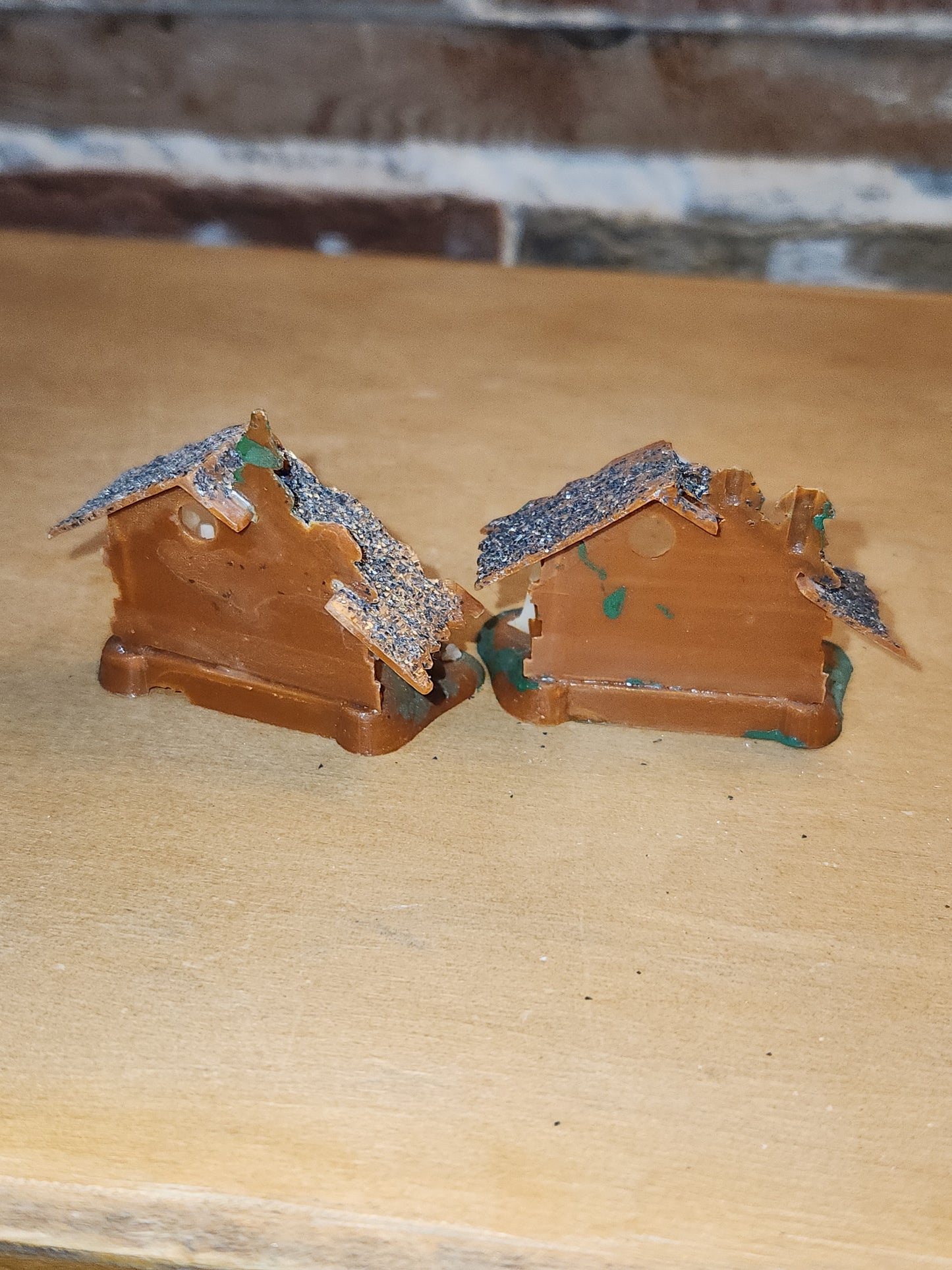 Vintage Set of Two miniature Plastic Celluloid Nativity Ornaments Made in Hong Kong Mica n11