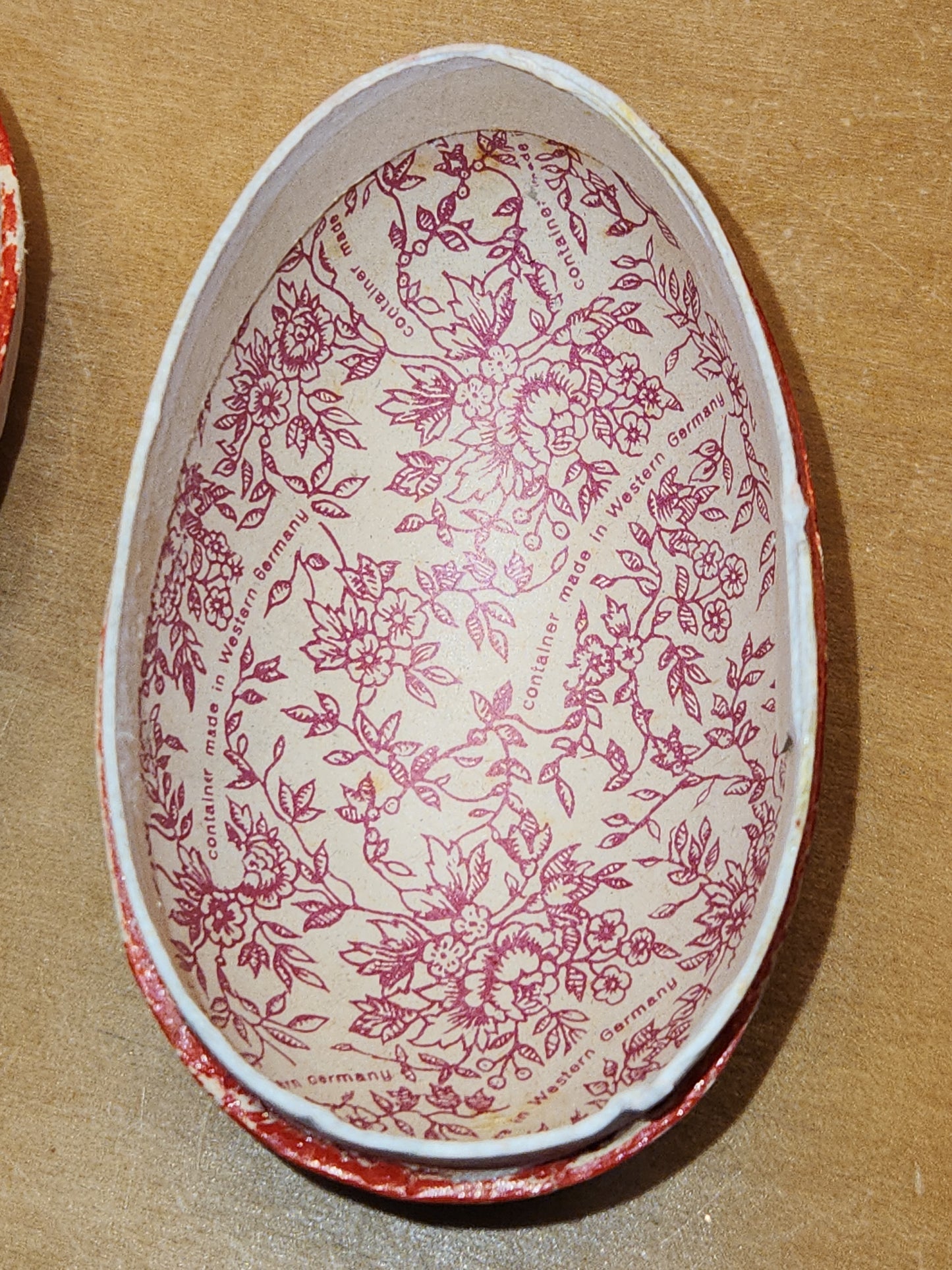 Vintage Easter Egg Candy Box Cardboard or Paper Mache Duck Flowers eg1