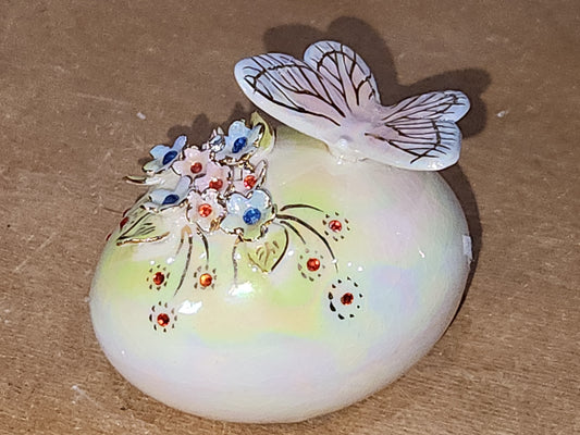 Vintage Porcelain Egg with 3D Butterfly, Flowers and Leaves Gold Accents. Eg6