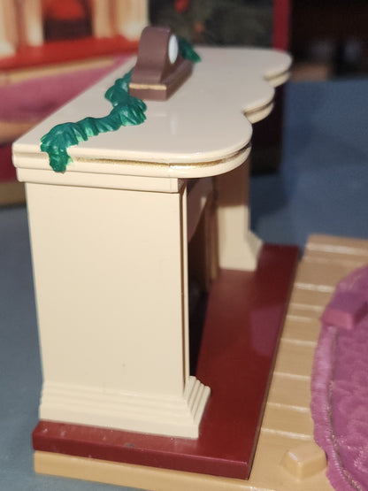 Vintage Hallmark Keepsake Ornament The Bearingers Fireplace 1993 ho1199