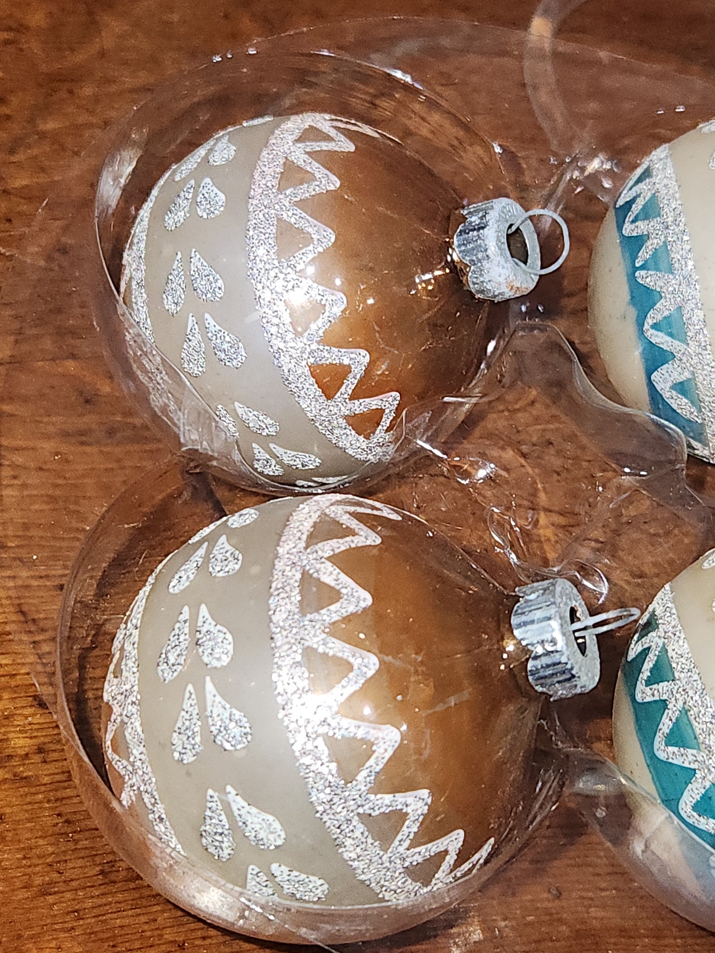 Vintage Shiny Brite Set of 4 Glass Ornaments with Same Design with Silver Stripes and Mica Accents. 2 Matching Gold and 2 Matching Blue sb6