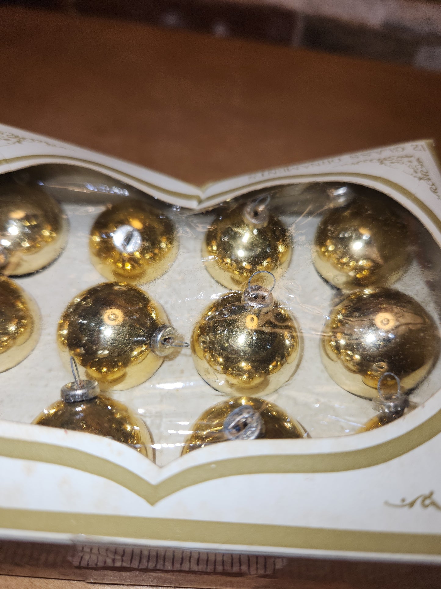 Box of Shiny Brite gold ornaments .98" 1" 25mm box of 12 bO03 box as is