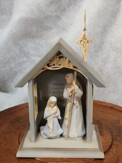 Enesco Nativity with Creche retired 4032062 Mary, Joseph, Jesus SMALL REPAIR DONE ns77