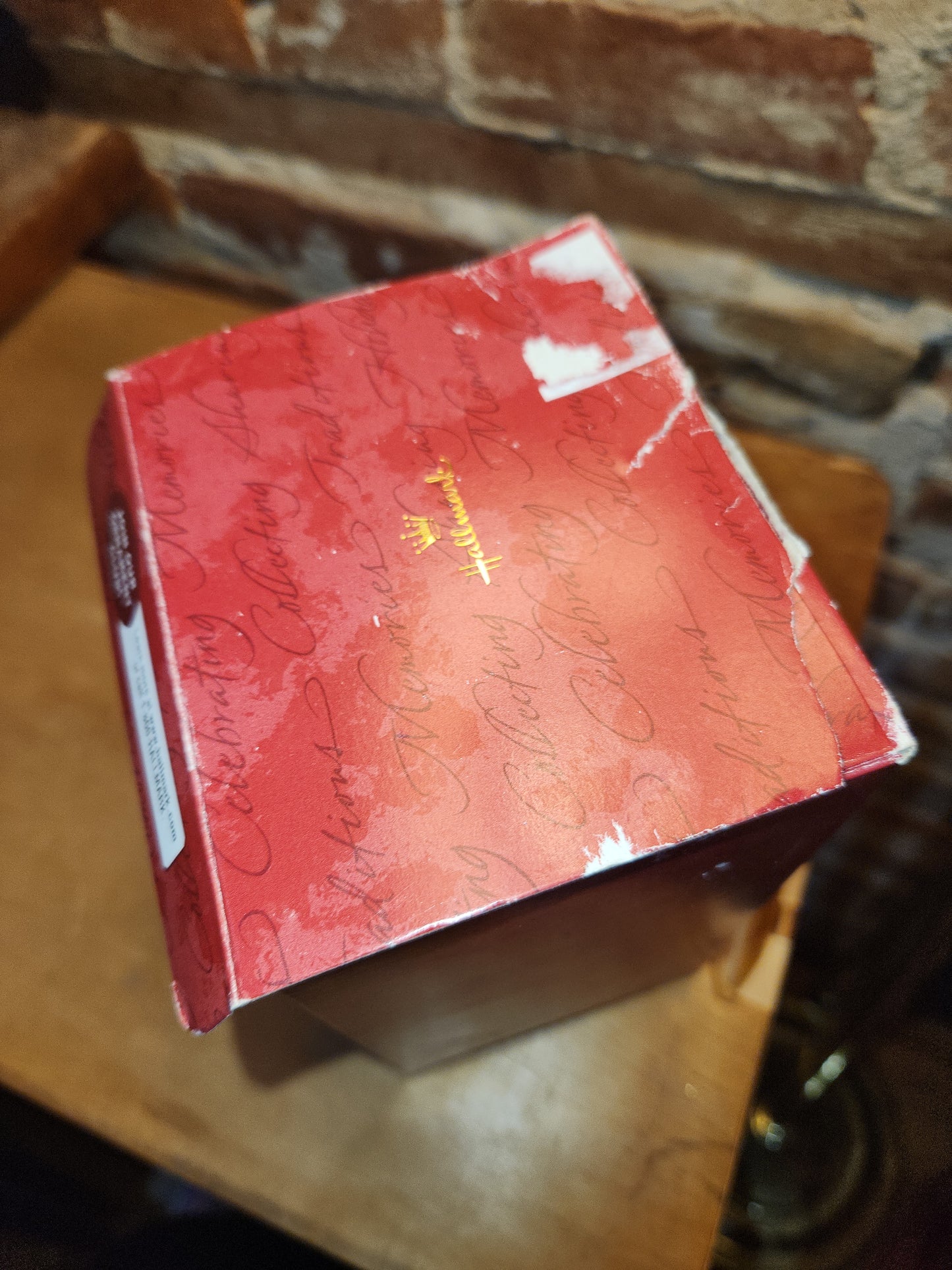 Vintage Hallmark Keepsake Ornament Graceful Glory Angel 2000