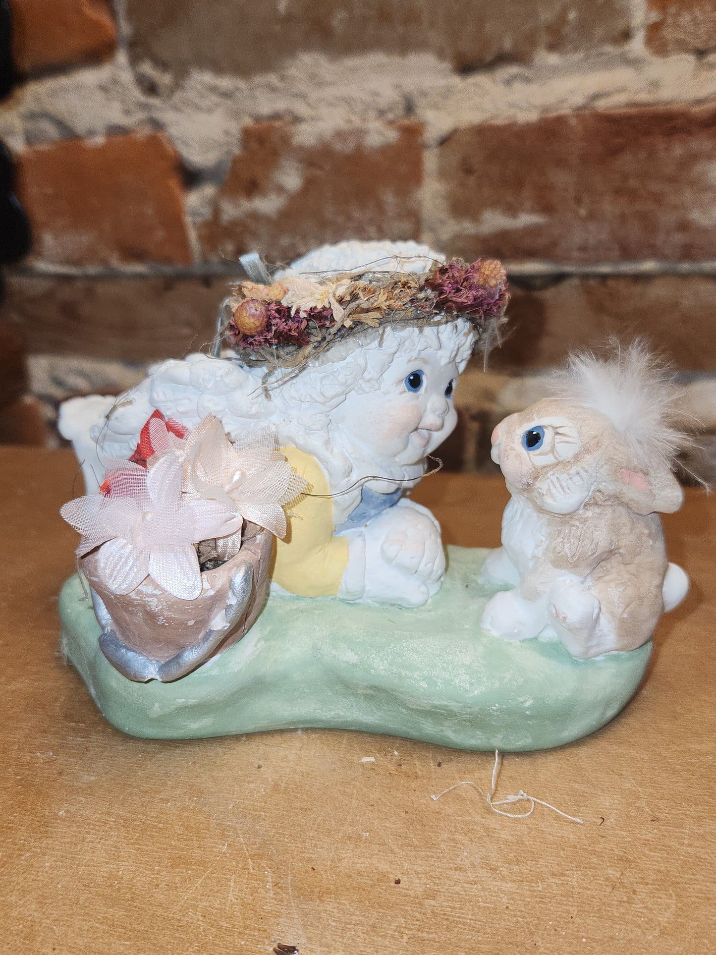 Vintage Dreamsicles Heres Looking at You DC172 Angel Bunny Kristin Haynes Cast Art Industries di12