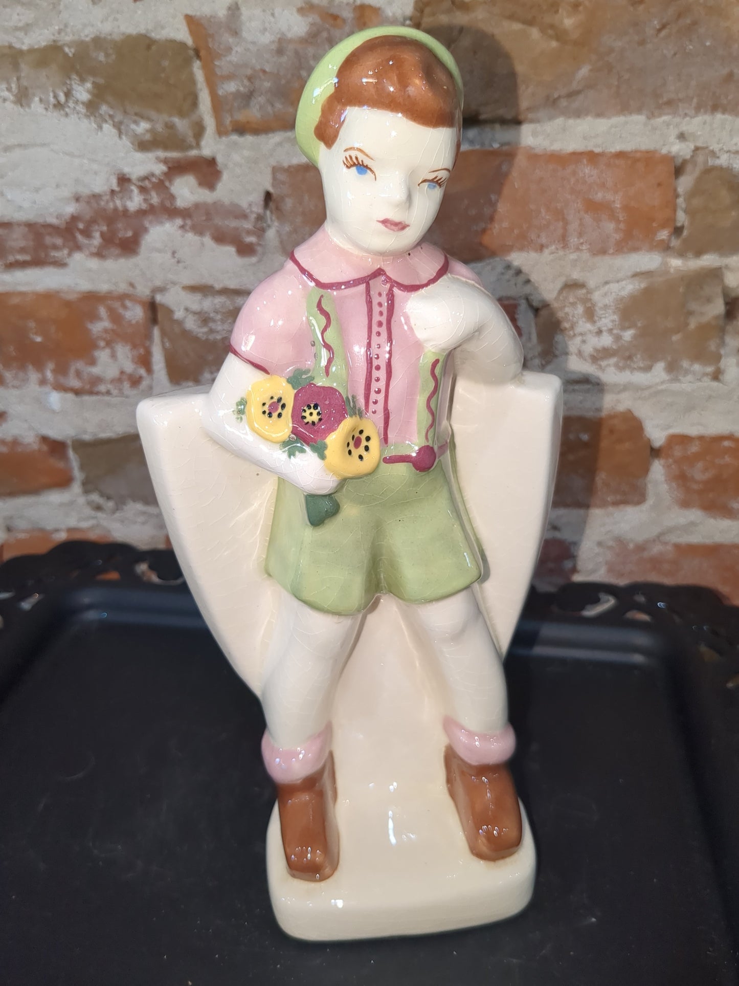 vintage Weil Ware flower vase or planter pl0025