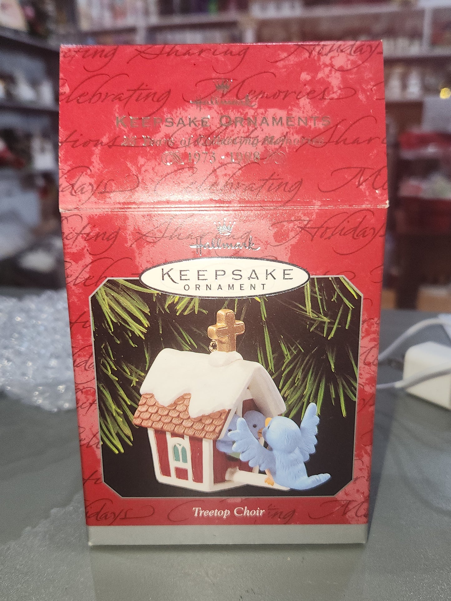 Vintage Hallmark Keepsake Ornament Christmas Tree Treetop Choir Bird Birdhouse 1998