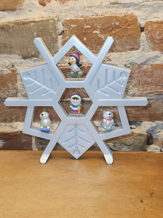 Vintage Avon Wee Winter Friends Display Stand Along With Set Of Four Wee Winter Friends Penguine, Seal, Polar Bear, Eskimo NO BOX ww67