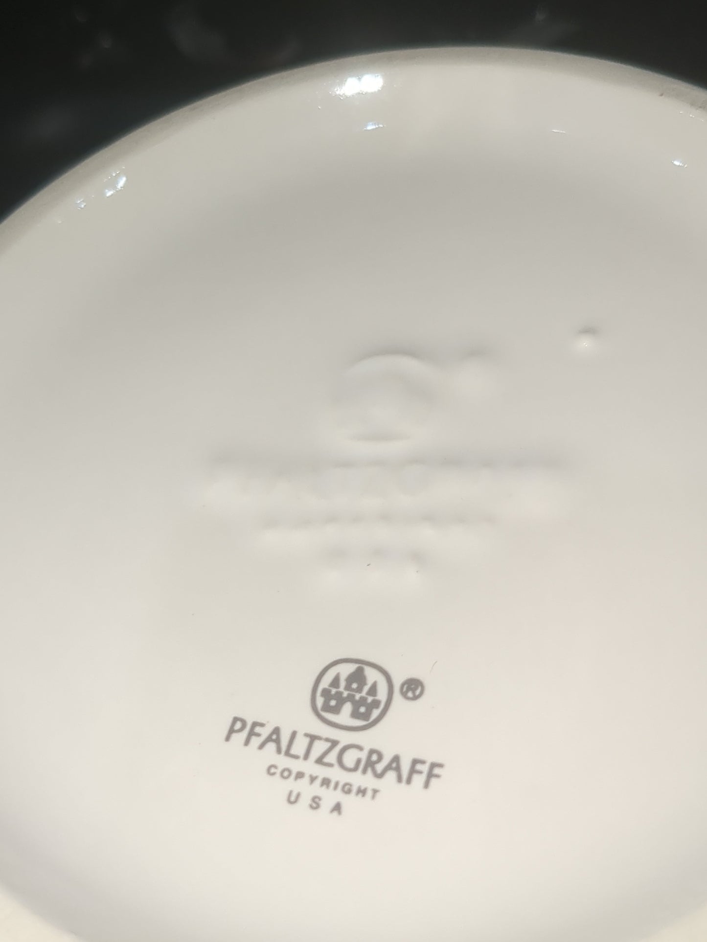 Pfaltzgraff Christmas Heritage basket serving bowl USA pfa13