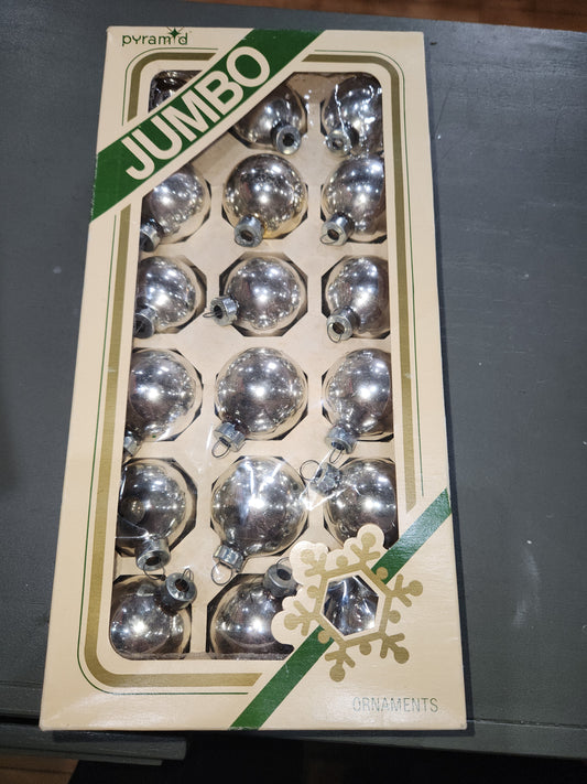 Vintage Pyramid Rauch Silver 2" ornaments AS IS bo69