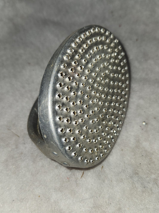 Vintage Antique Primitive Tin aluminum Palm Grater Hand Grater Ricer kit99