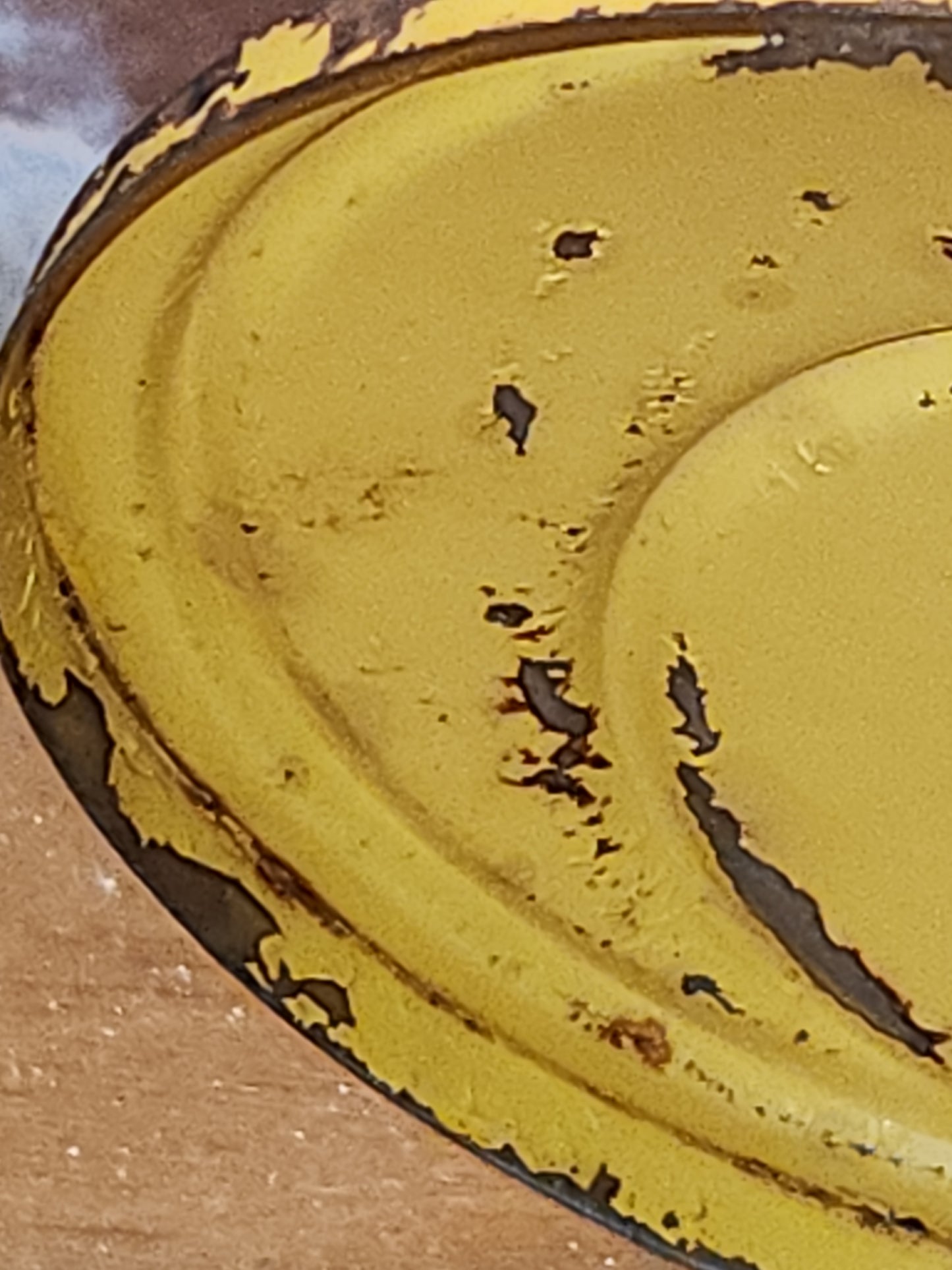 Vintage Kitchen Egg Beater Mixer Hand Mixer Glass Bowl Metal Top kit66