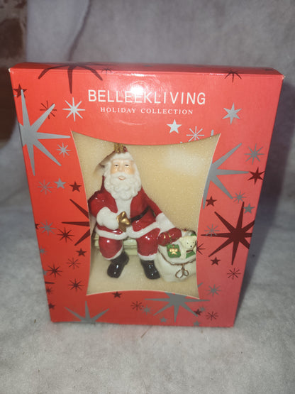 Belleekliving Santa with bag of toys ornament chri200