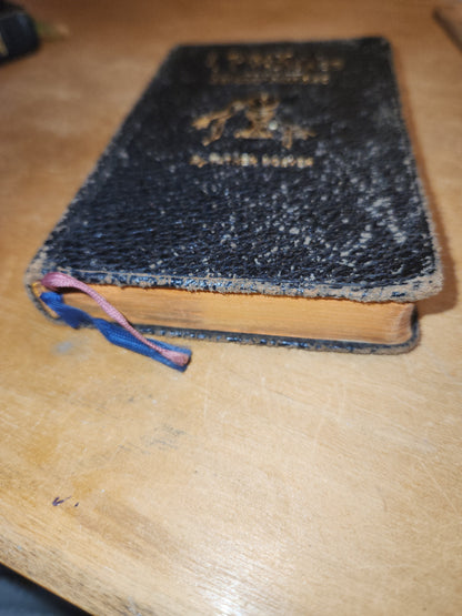 Vintage "I Pray The Mass" Sunday Missal by Father Hoever  1947 vb01