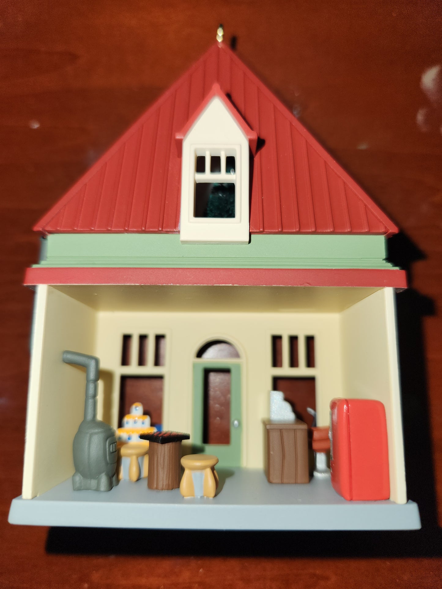 HH2001 2001 service station Ornament Hallmark Nostalgic Houses,