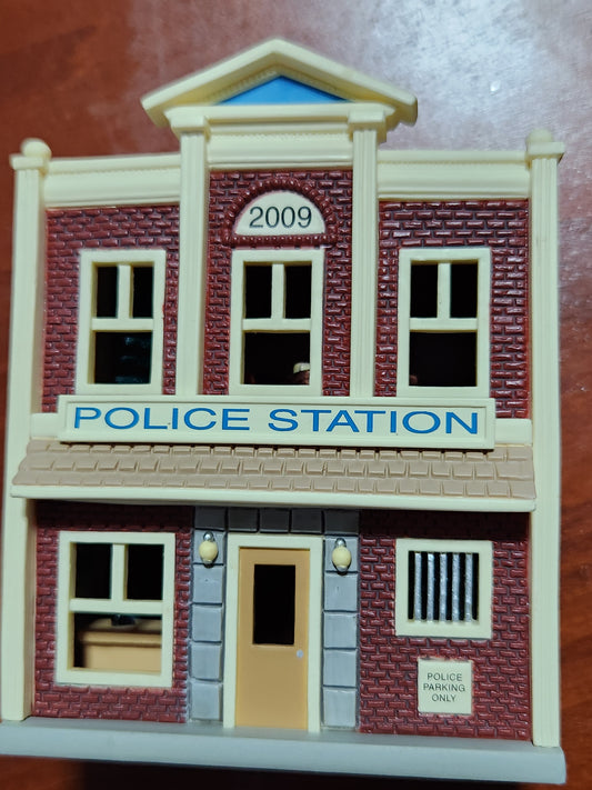 HH2009 keepsake korners Police Station Ornament Hallmark Nostalgic Houses NO BOX