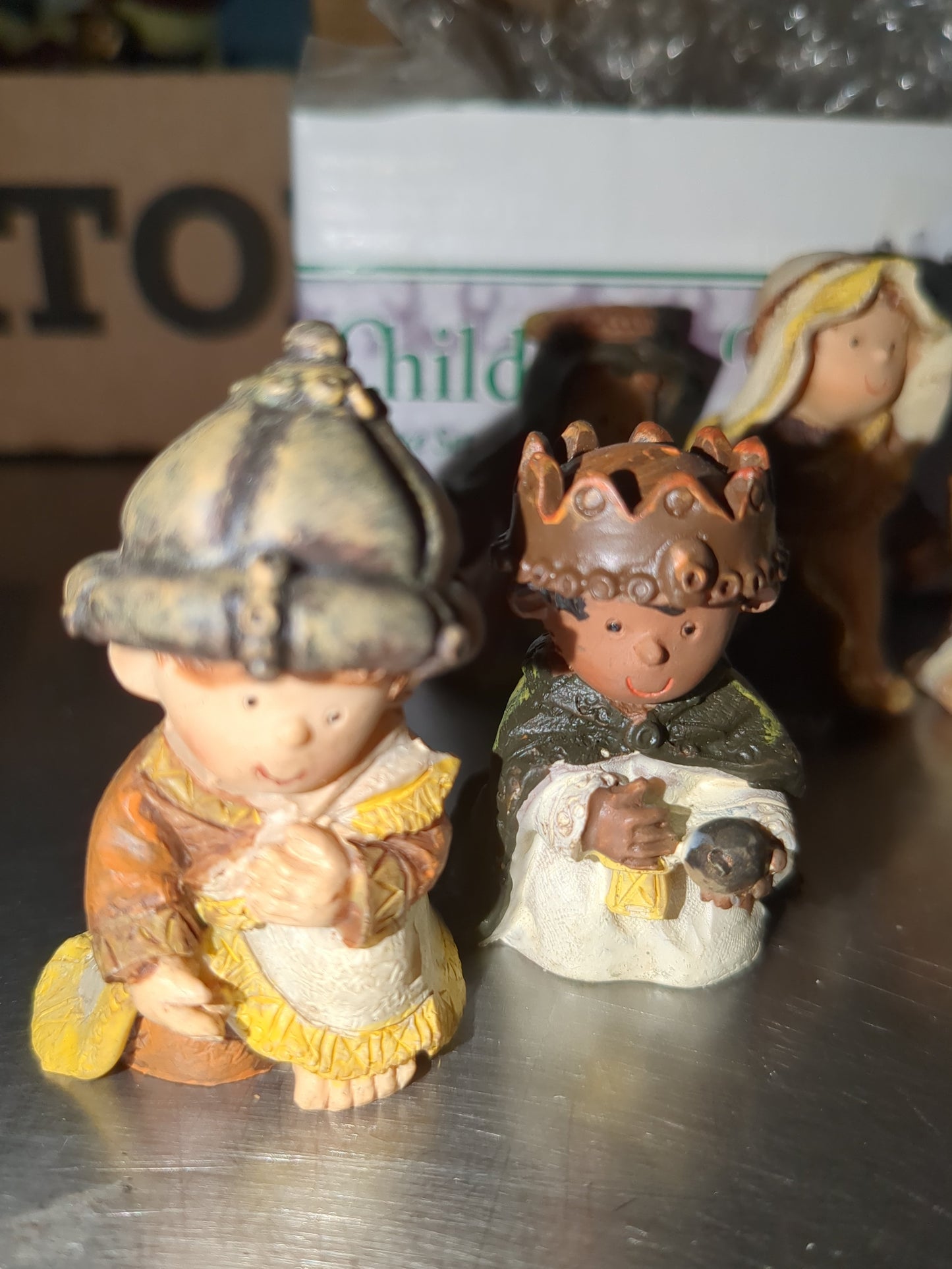 vintage Dixon's children Nativity. Made of resin, 2 and 1/4 in high, and seven pieces cn1