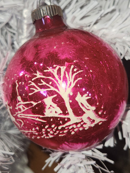 Vintage Shiny Brite Hot Pink Stenciled Ice Skating Glass Ball Ornament GLOWS vo8