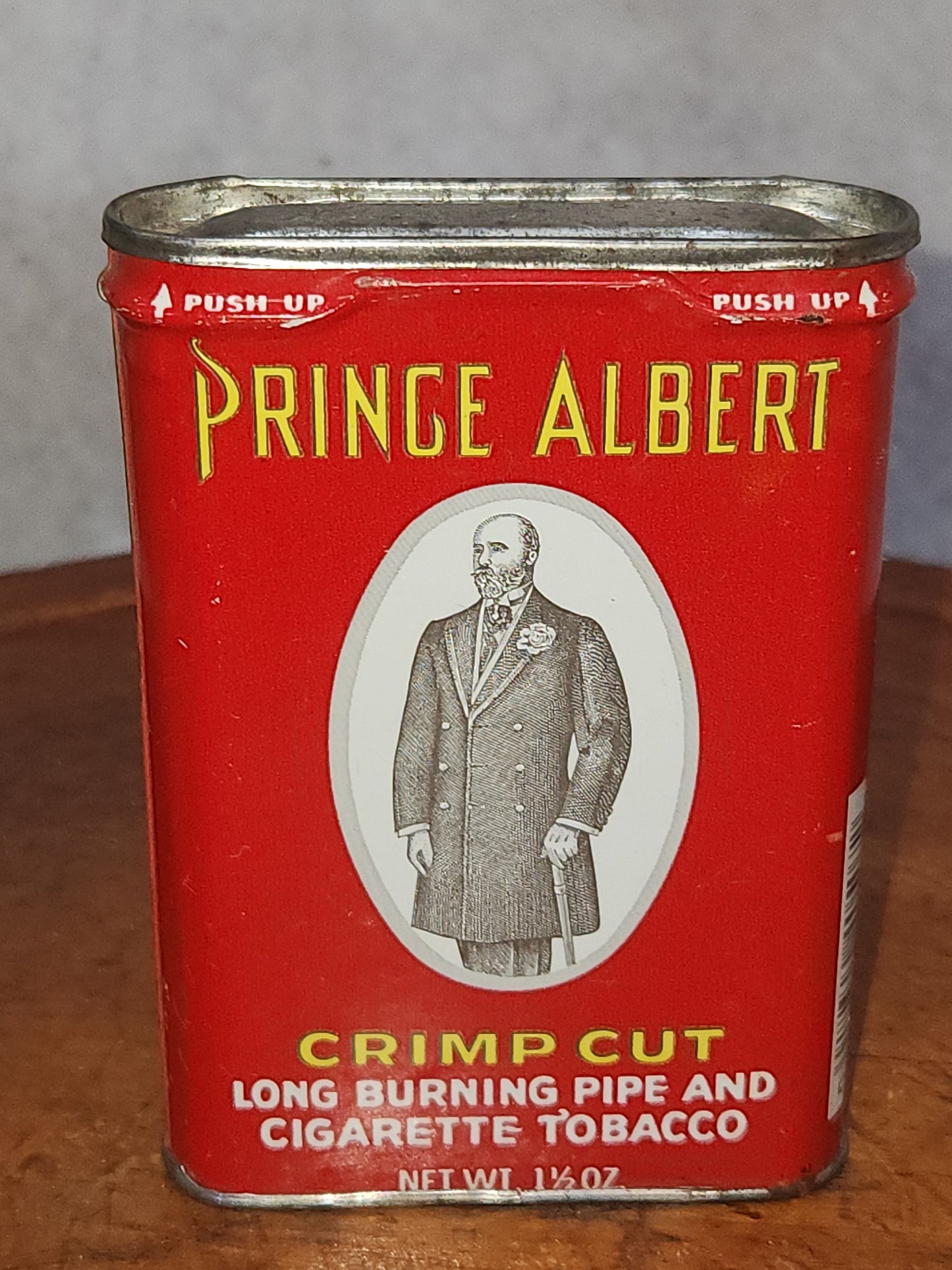 Vintage Prince Albert 1 1/2 Oz Tobacco Pocket Tin EMPTY No Tobacco pa55