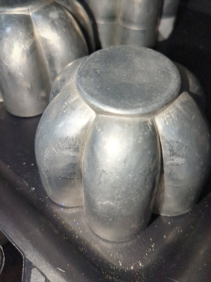 Vintage flower shaped aluminum baking cooking muffin tart tins alu20