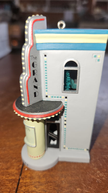 HH2003 Grand Theater Ornament Hallmark Nostalgic Houses HAS NO BOX