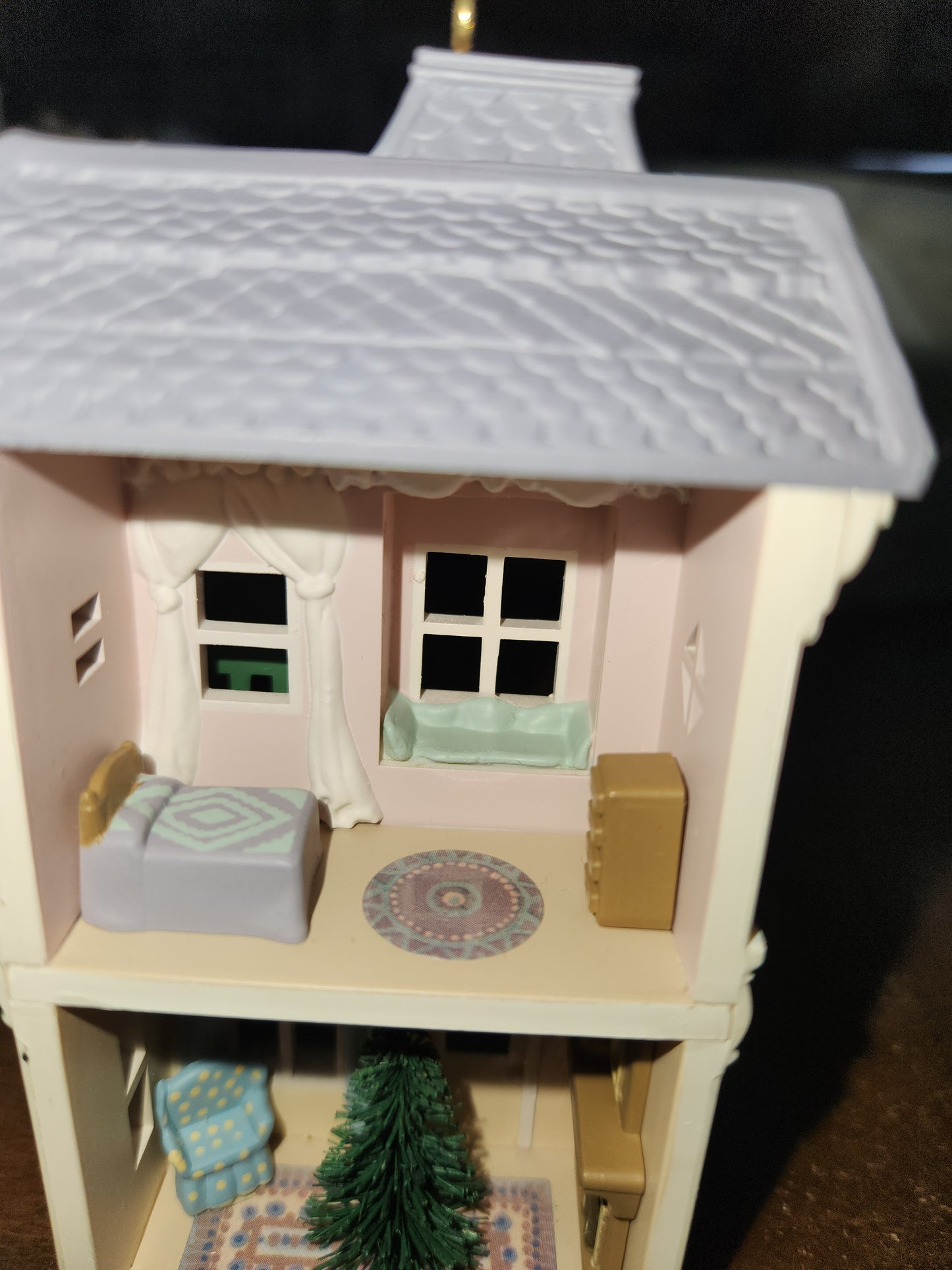 HH1987 House on Main Street Ornament Hallmark Nostalgic Houses
