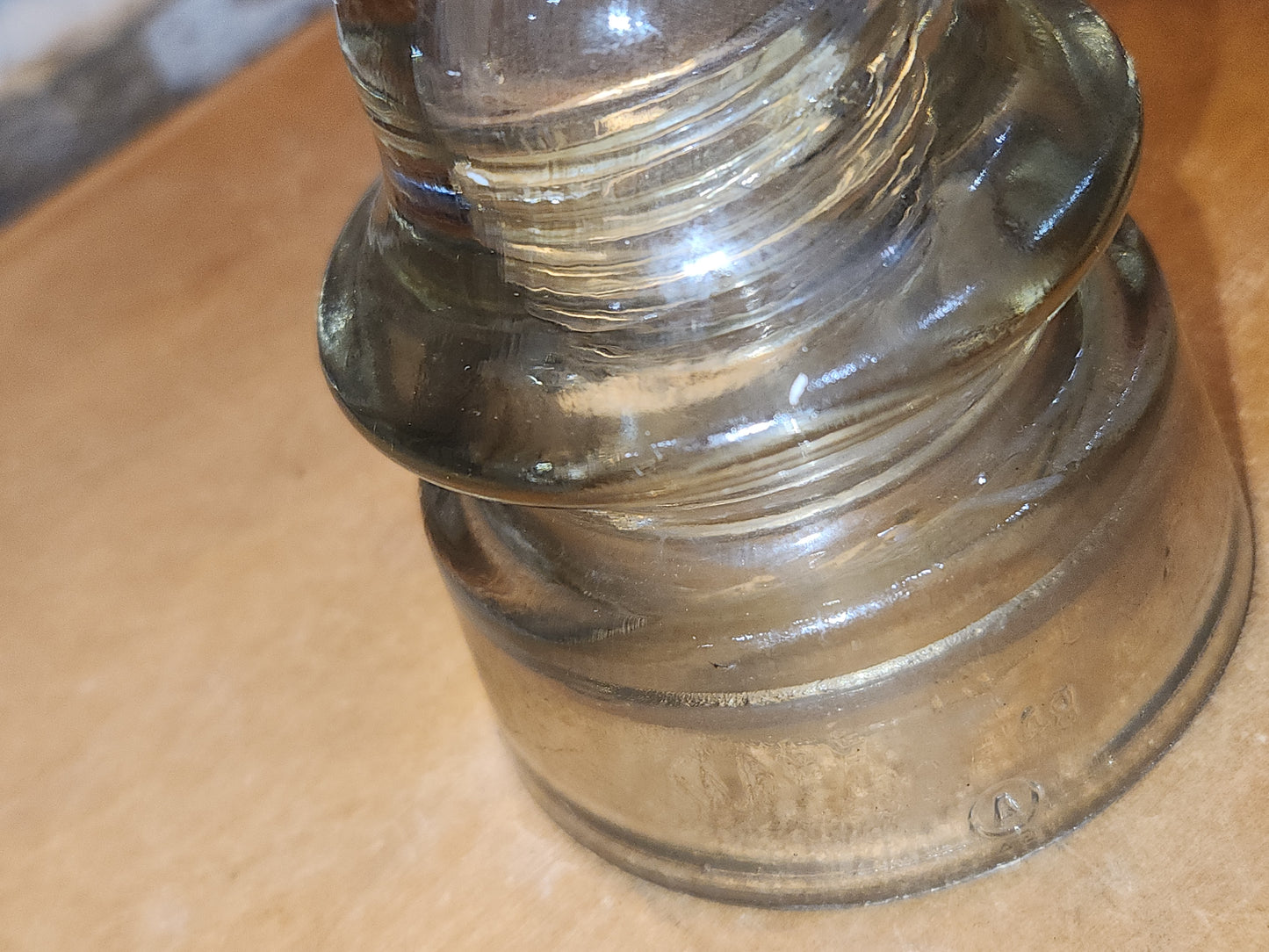 Vintage Whitall Tatum #4 Clear Glass Insulator wh8