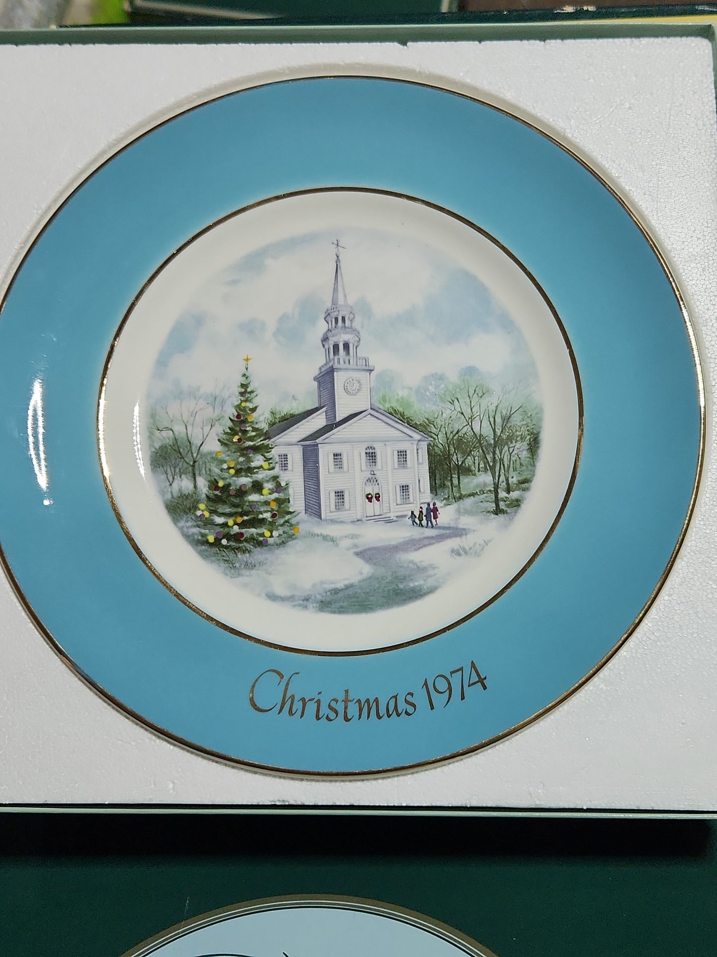 Vintage Avon Christmas 1974 Country Church Plate Original Box. Enoch Wedgewood England