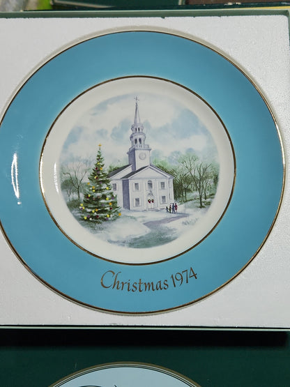 Vintage Avon Christmas 1974 Country Church Plate Original Box. Enoch Wedgewood England