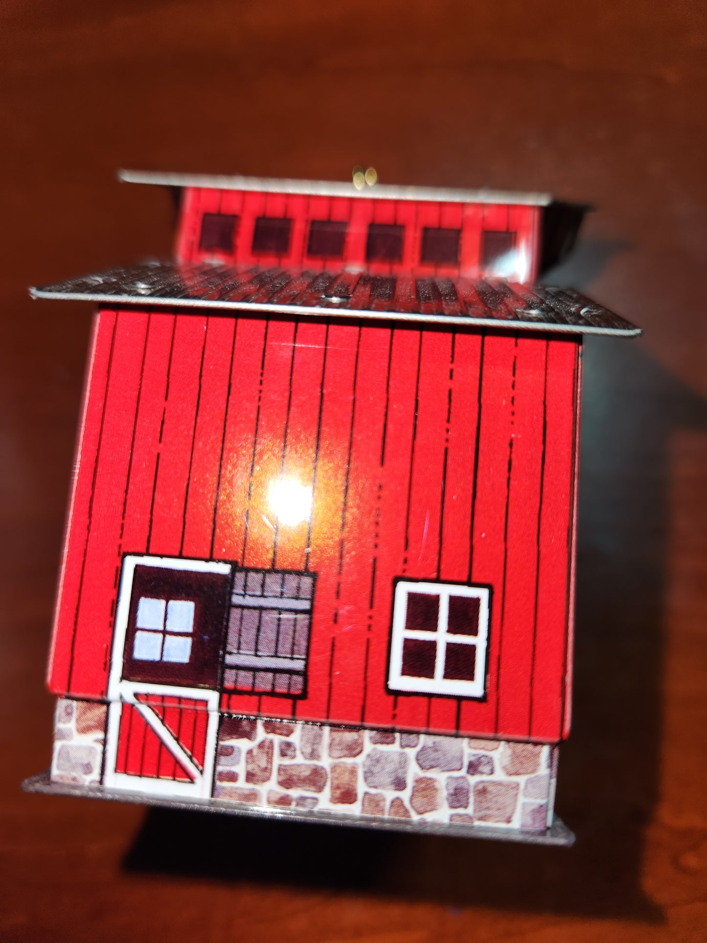 Red Barn Hallmark Ornament 1999 Complimentary to Town and Country Series t&c2