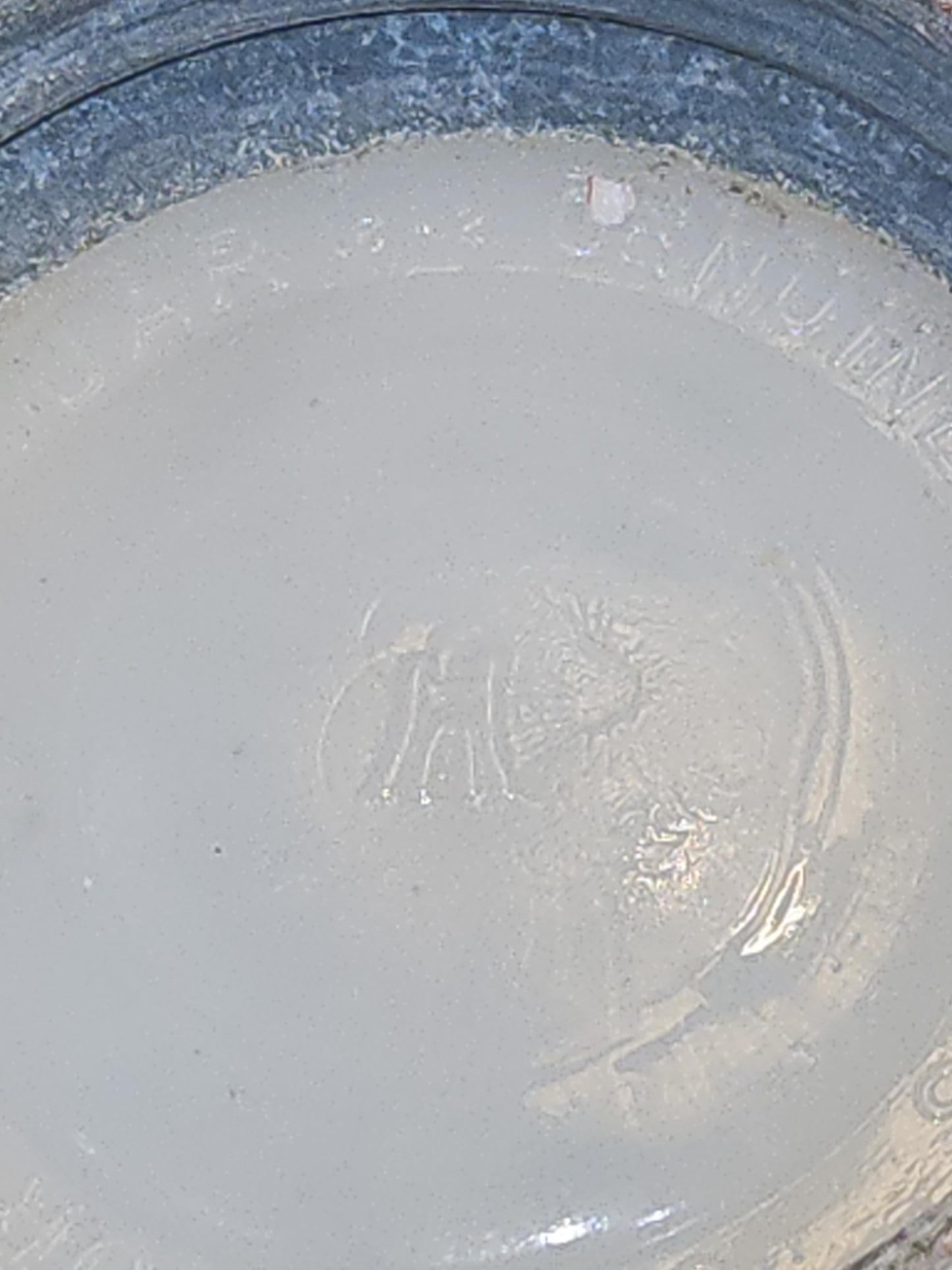 Atlas Strong Shoulder Mason Clear Glass Quart Jar with Atlas Zinc Lid jar1