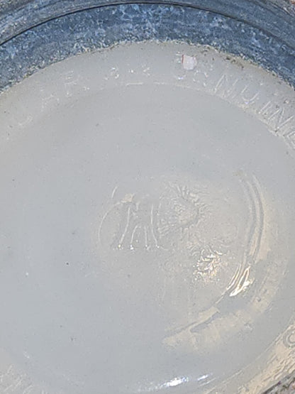 Atlas Strong Shoulder Mason Clear Glass Quart Jar with Atlas Zinc Lid jar1