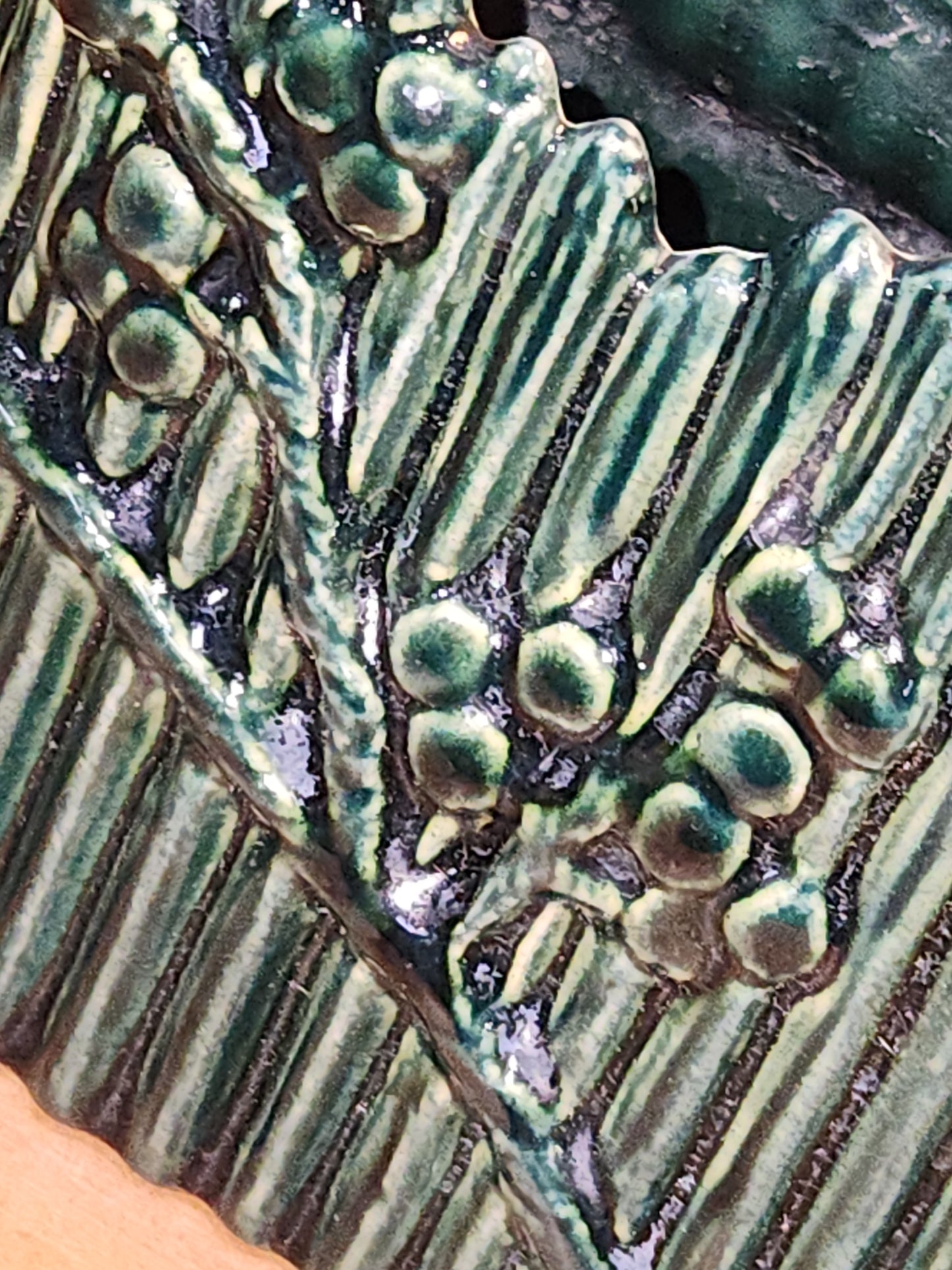 Vintage Gilner Pixie Elf on a Bench in front of a Planter elf5