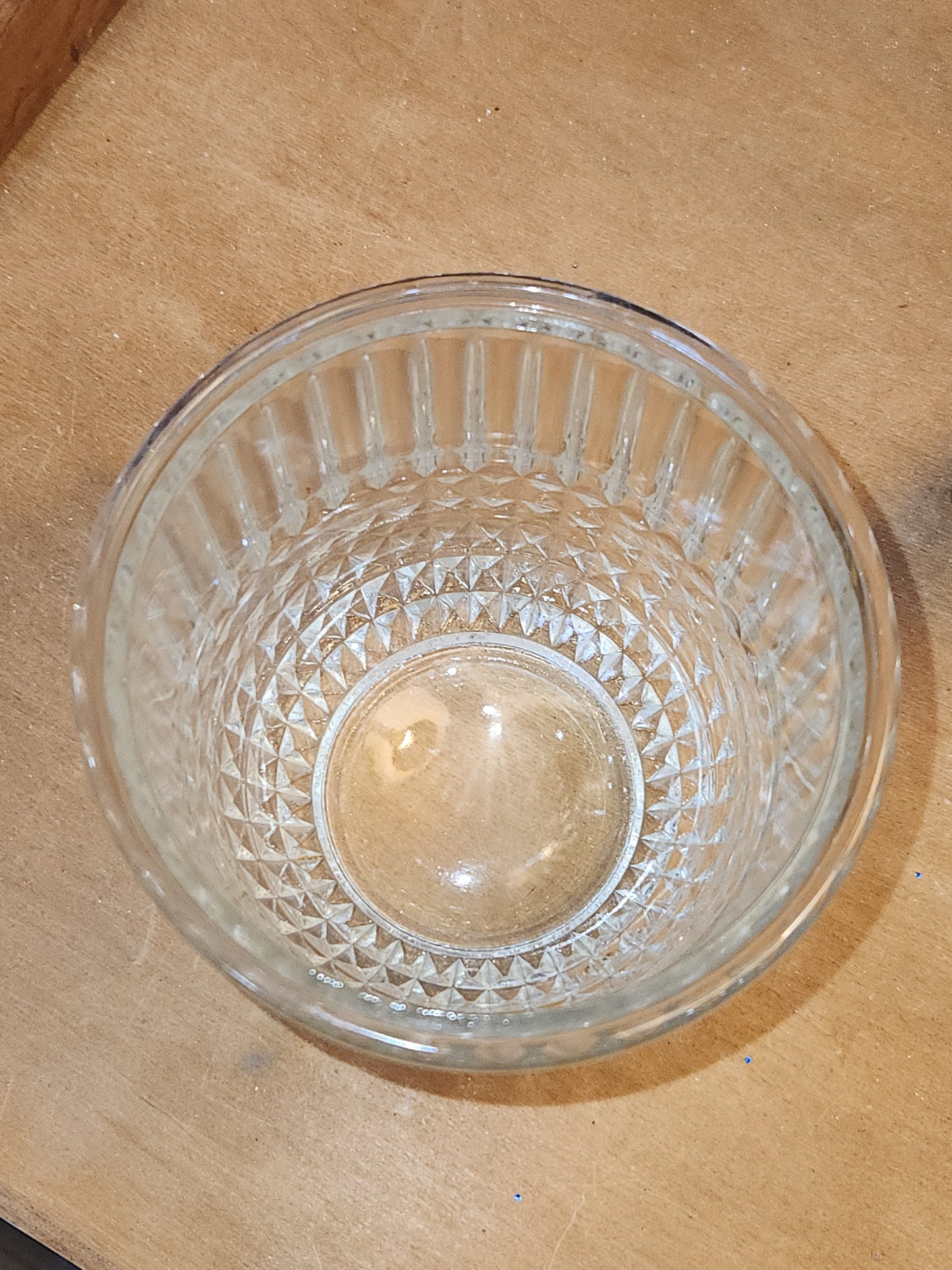 Vintage Kitchen Egg Beater Mixer Hand Mixer Glass Bowl Metal Top kit66